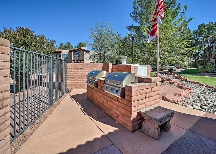 Garden-view Oasis With Pool And Hot Tub Access! Apartment