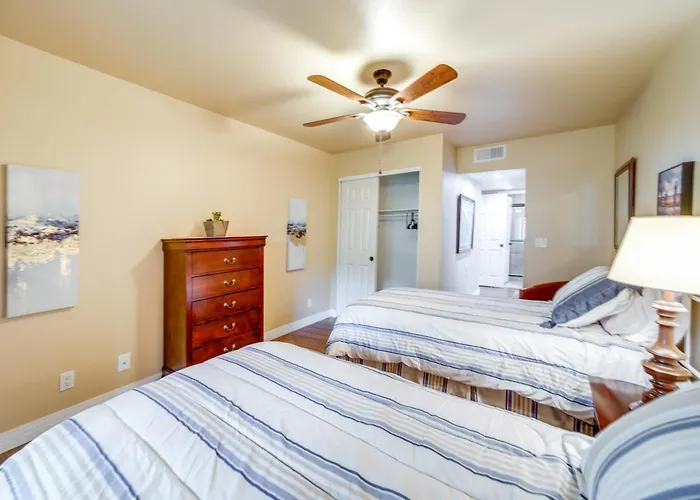 Apartment Garden-view Oasis With Pool And Hot Tub Access!