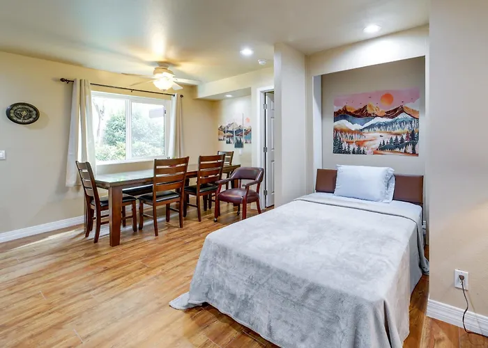 Garden-view Oasis With Pool And Hot Tub Access!